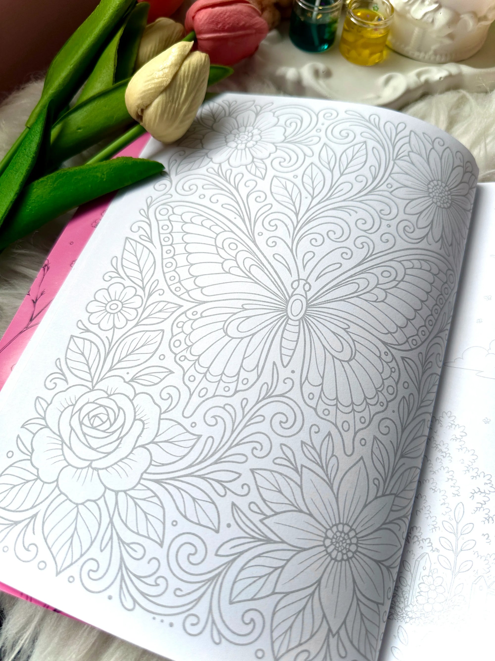 Ink Tracing Therapeutic Art Book - House Of Books
