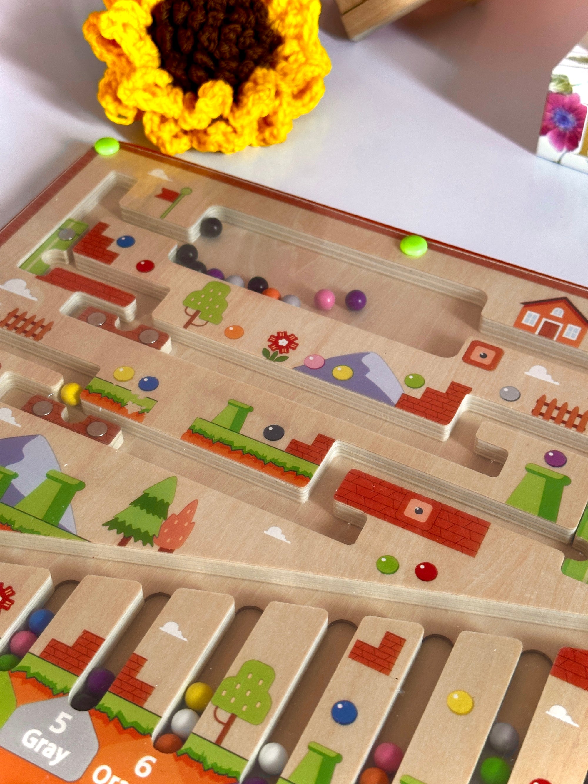 Montessori Toys Magnetic Color and Number Maze